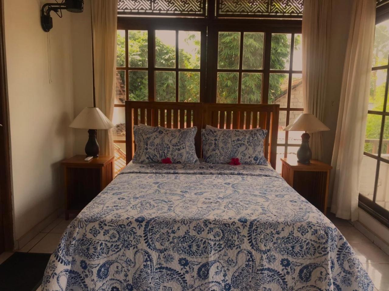 Lily Lane * Ubud